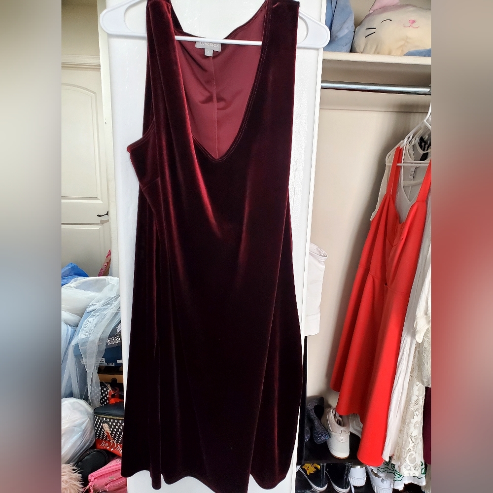 LOVESICK VELVET DRESS